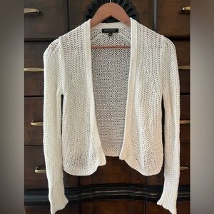 Banana Republic XS White 100% Italian linen cardigan